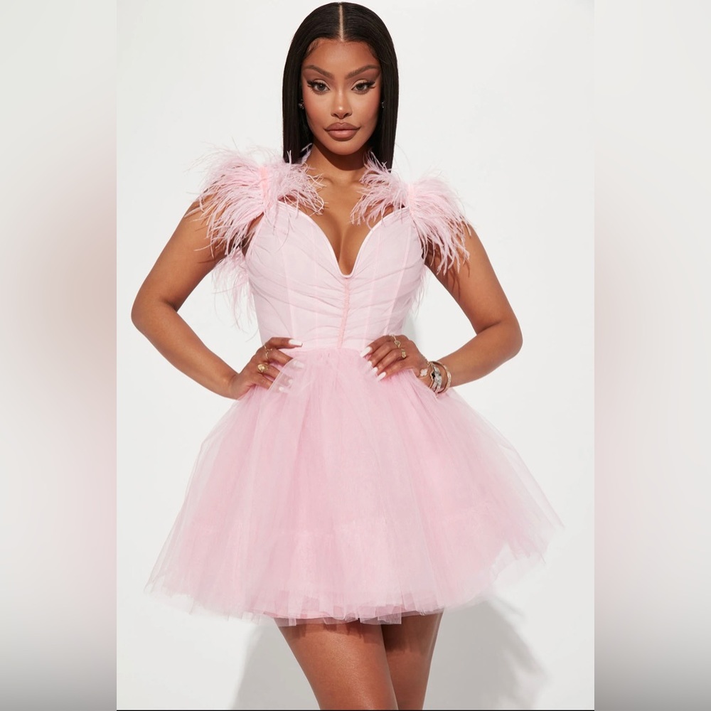 NWT Fashion Nova So In Love Tulle Dress size L